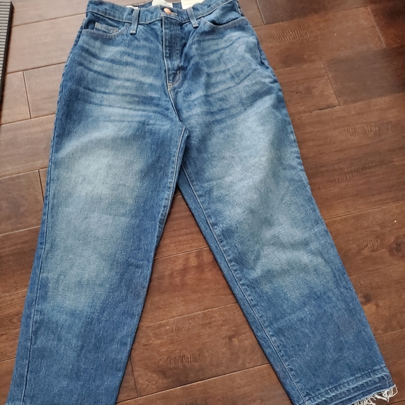 Universal Thread Denim - Vintage straight short slim hip and thigh jeans size 25 new universal thread